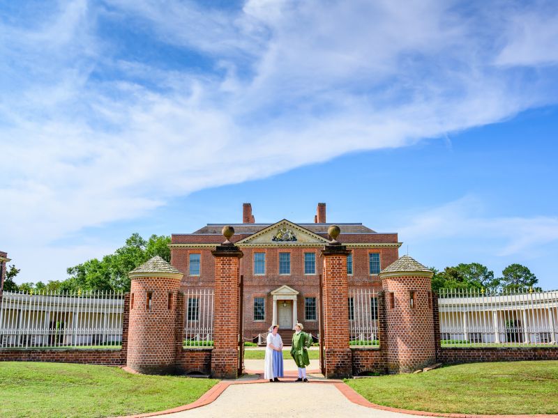 Explore North Carolina Castles, Palaces and Mansions